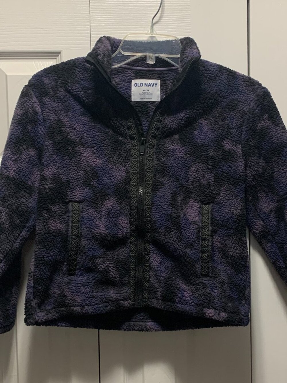 Kids Old Navy Purple Camo Fleece Jacket Size 8 Medium
